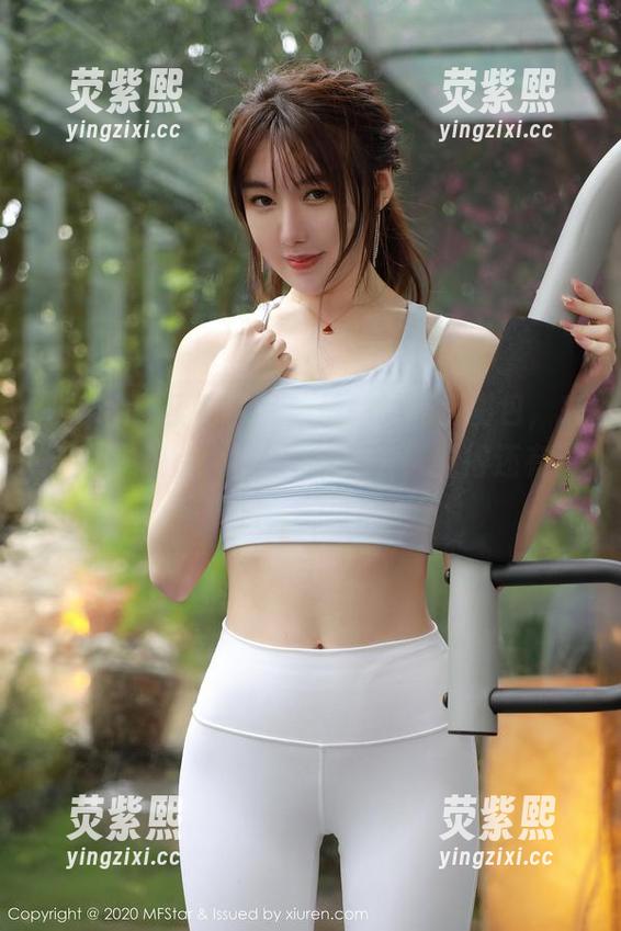 MFStar模范学院 - 最新的纯白图包，来自美七mia，怎么每次都让人觉得还有更多“白”的可能呢？