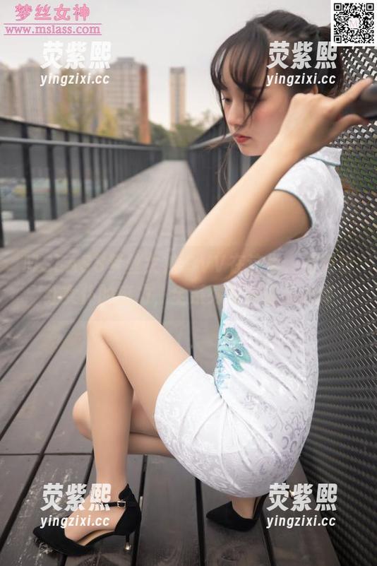 MSLASS梦丝女神 - VV在这里，有点粉红女仆的魔力，全系列写真让人心痒