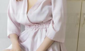 MSLASS梦丝女神 – 看！刘佳的丝袜腿！笔直得让我想起了钢筋一样，高清呈现