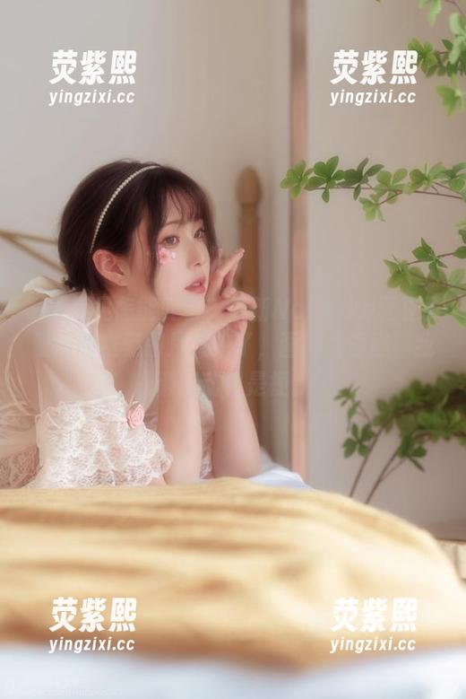 一天不见怎能安宁？最新Natsuko夏夏子最新的雏菊图片又来了，画得太舒服，我懒得动也是梗。