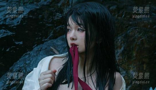 办公室女神NinJa阿寨寨：她的液化上衣高清写真集，堪比大片！