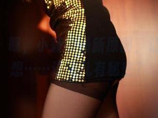 ROSI – 喂，小莉的最新原图，让我再想想……这哪儿有秘密？