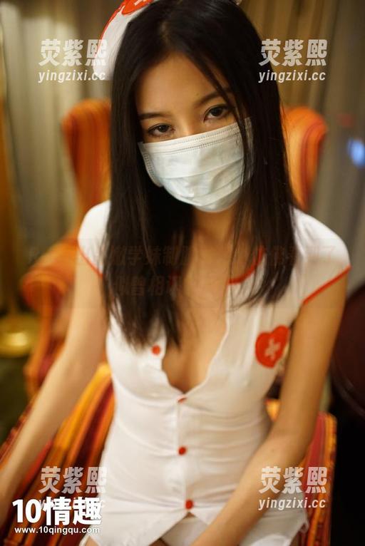 ROSI出品嫩学妹制服图包，仿佛看到了似曾相识的风景。