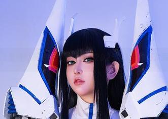 Tiny Asa和她的灰姑娘写真之旅：2025年1月的图片藏着小情愫