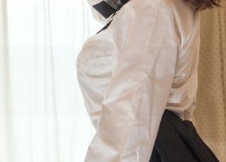 TouTiao头条女神 – 小心！李由美的高清写真发出红色警报，快来接招！