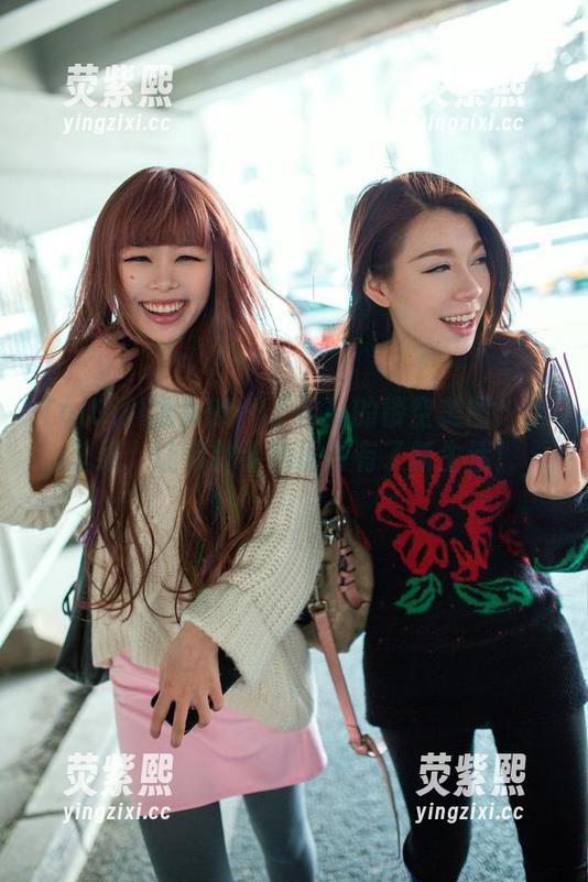 TuiGirl推女郎 - 王馨瑶的镂空美图：这壁纸，让你的手机屏幕有了新生活！