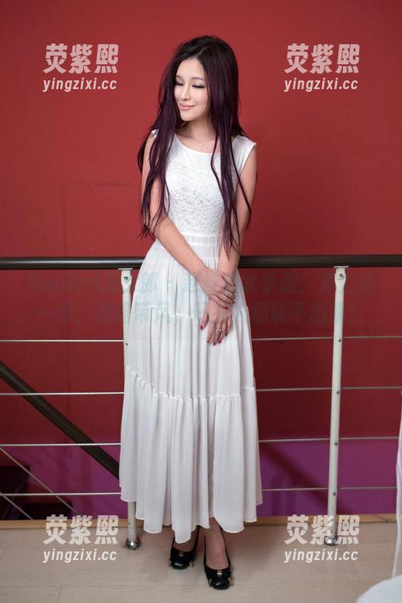 TuiGirl推女郎 - 赵惟依水手服：穿上这一身，走路带风，码头人都认不出来！