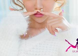 UGirls尤果网 – 陈雅漫自带豹纹特效的写真分享，真让人目光移不开