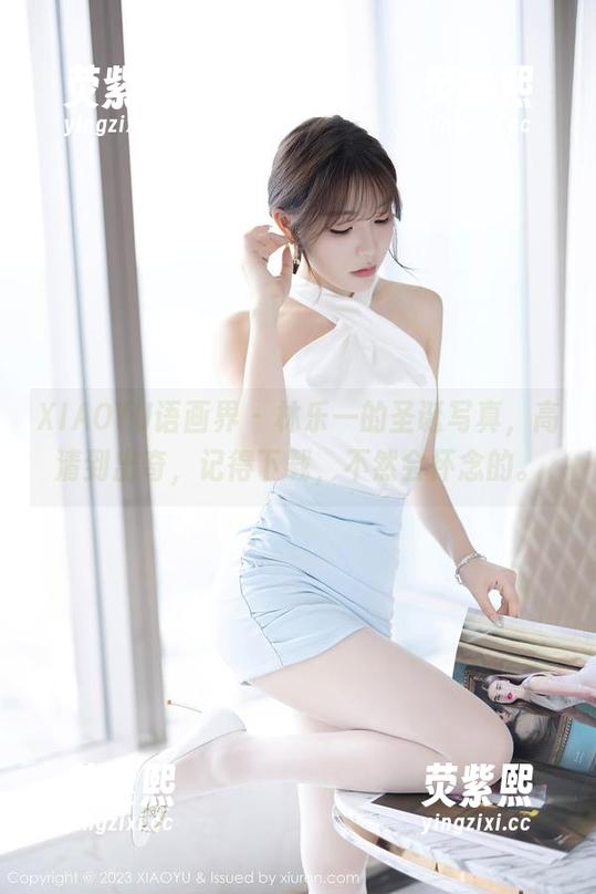 XIAOYU语画界 - 林乐一的圣诞写真，高清到出奇，记得下载，不然会怀念的。
