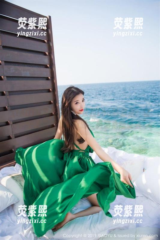 XIAOYU语画界 - 潘朵拉Laa的旅拍：让你把壁纸当成朋友圈的“旅游危险警告”