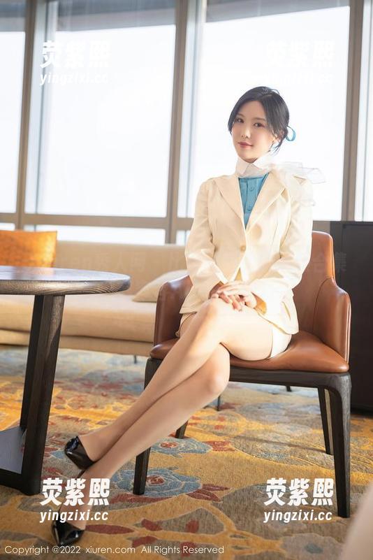 Xiuren秀人网-容容容Alice Xiuren秀人网 - 比糖果还甜的礼服合集,容容容Alice来开箱
