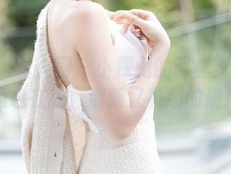 Xiuren秀人网 – 小探戈的写真梦：女仆角色在线，清新又有趣的碰撞
