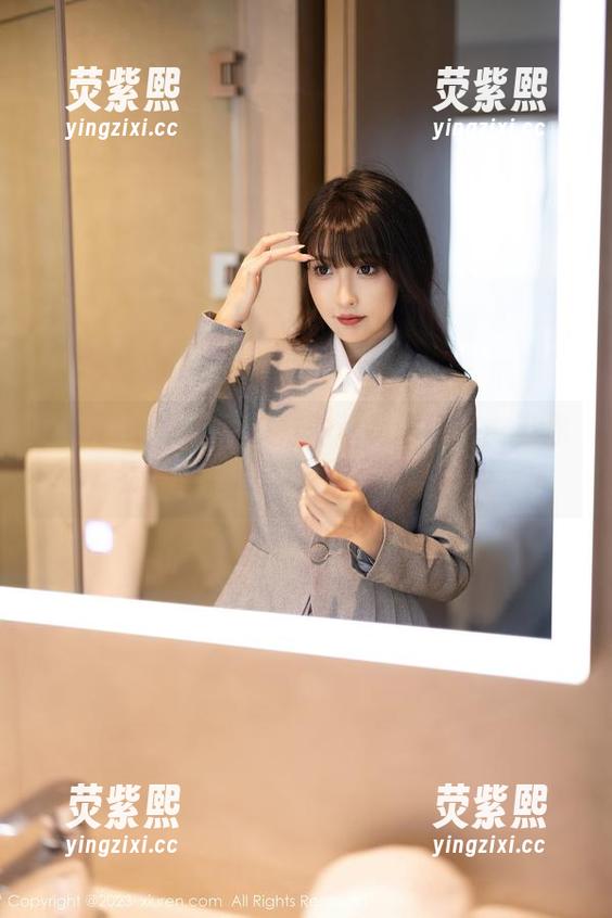 Xiuren秀人网 - 方子萱制服诱惑：当你看到原图时，会不好意思吗？