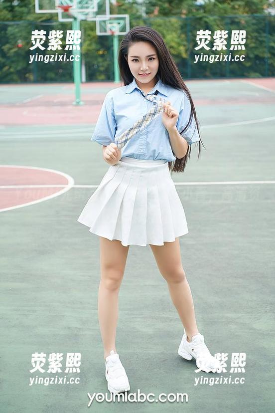YouMi尤蜜荟-艾小青 YouMi尤蜜荟 - 连衣裙和艾小青,高清资源下的微妙氛围。
