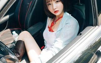 选择图包不如选yeeun孙乐乐：在[Loozy]恋物咖啡馆，你会迷失在角落里的小确幸！
