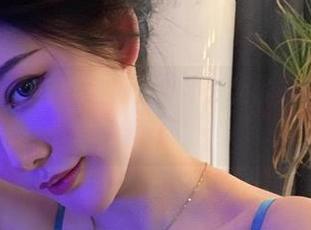 微密圈 – 带钻卡在渔网里？不爱笑的赛琳，你真会玩！