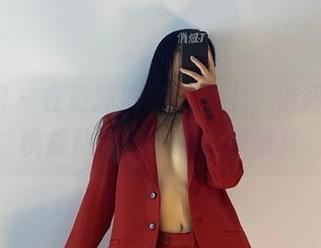 微密圈 – 在资源满满的线上，俏妞t的蜜桃成熟对比课等你来听！