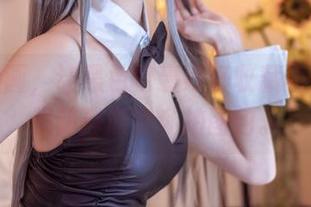 兔玩映画，让黑色包裹好好收藏着，我只想静静欣赏私拍图包。