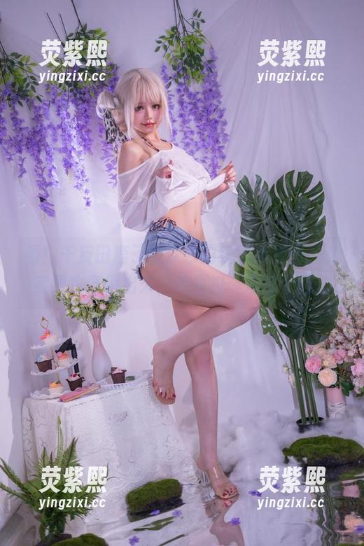 看！千反田鹿子的罩纱豹纹泳装套图，其实我也穿得出来，只不过…没那个胆儿