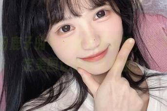 千反田鹿子的牛仔裤又更新啦，今天就锁定美图让你眼花缭乱！