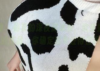 微密圈 – 初夏的深夜游泳池，欣赏奶宝妹纸的作品，你确定能专注得住吗？