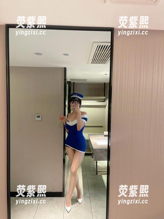 微密圈 - 奶宝妹纸的瑜伽课，原图里透露着怎样的筋骨柔韧？我能不能用这招应付午餐后打瞌睡？