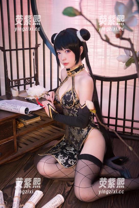 妖少you1在浴缸里的那张美图，怎么好像听到水在唱歌？