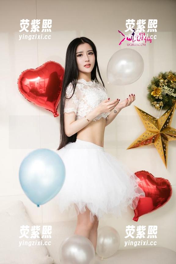 尤果网 - 看心儿变身厨房女王，原图默默绽放着火花！