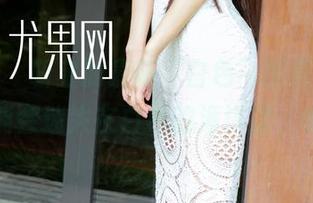 尤果网 – 靳宝的最新“白色”图包，看完你可能会迷失在白色的海洋里，哈哈。