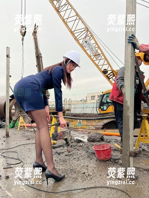 微密圈 - 就是阿朱啊的豹纹之旅：网盘中的独特下载体验