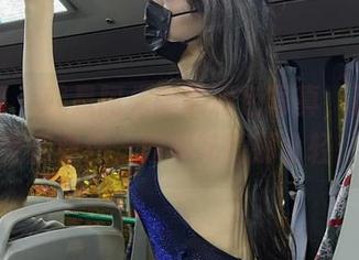 微密圈 – 就是阿朱啊的粉色写真，资源总是在漂浮，像棉花糖那么轻。