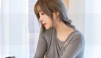 星颜社 – 看李若汐的女孩图包，哦，居然还有这种神奇的魅力！囧…