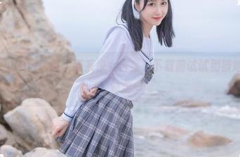 木棉棉OwO倾情献上猫系少女合集，下载前试试别被她的眼神勾走