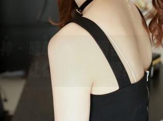 梦丝女神 – 晓晓短裤美图合集：每一条都让你想嚼口香糖！
