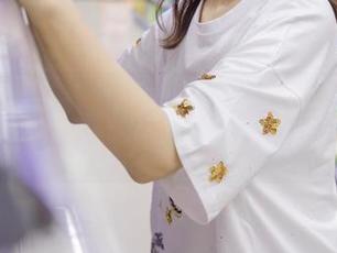 梦丝女神 – 黑白交响曲：香萱的私房美图，如此独特
