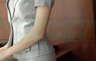 模范学院 – 在加朵babe的户外游乐场中寻找原图与图册的乐趣