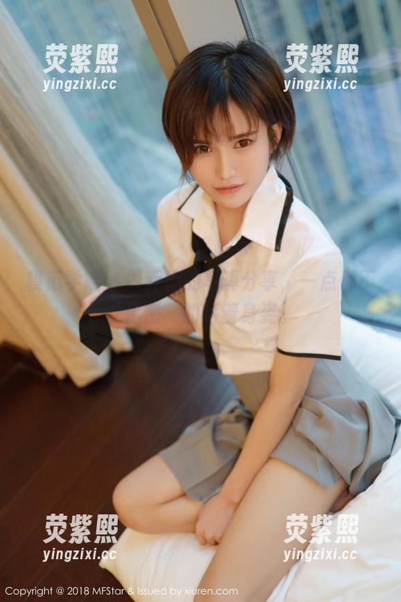模范学院-顾乔楠 模范学院 - 顾乔楠的写真分享,一点都不“秘密”的娇羞身姿。