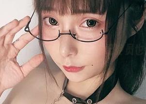 次屁啦的私底下，福利原图连风纪委员也自愧不如