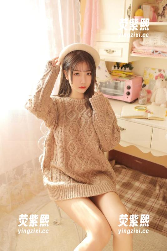 猫九酱泳装配女仆？全套图包里的四季轮回