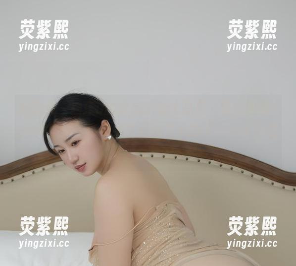 微密圈 - 瑜瑾u的水晶带钻比基尼，原图更新cue到脑中，每个细节我都注意到了——毕竟是“水晶”嘛。