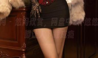 秀人网 – 悠闲欣赏，网盘中z杯悠悠的美脚让人下载成瘾
