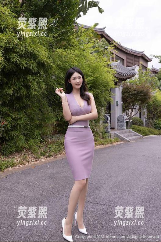 秀人网 - 在浴缸里，夏诗诗Sally怎么能不释放出美图的魔力！
