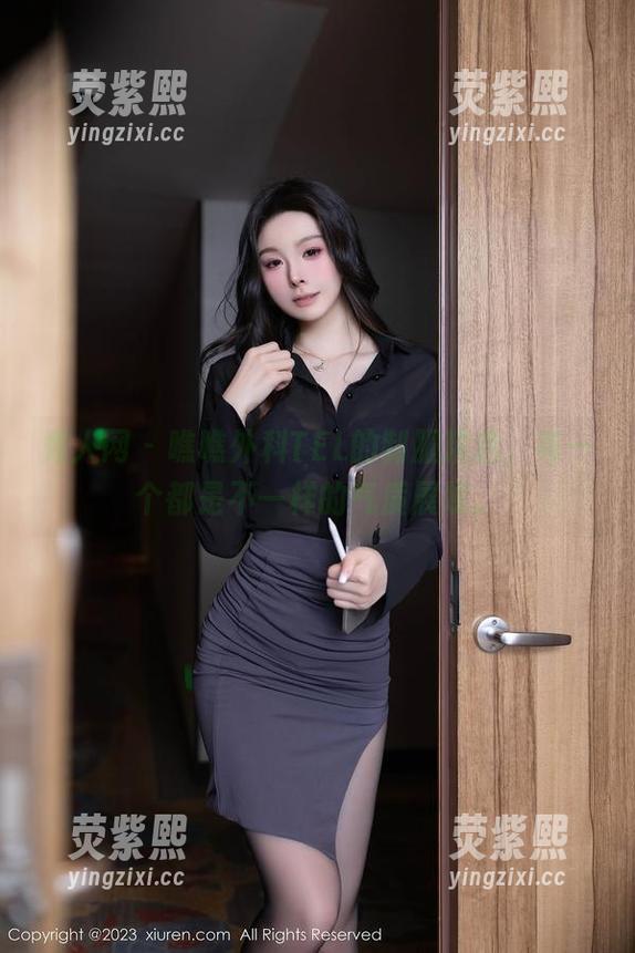 秀人网 - 瞧瞧外科TEL的制服精选，每一个都是不一样的气质展现。