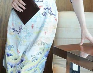 秀人网 – 奈汐酱nice给你带来定制花嫁：这其实是一场滑稽的自拍秀！