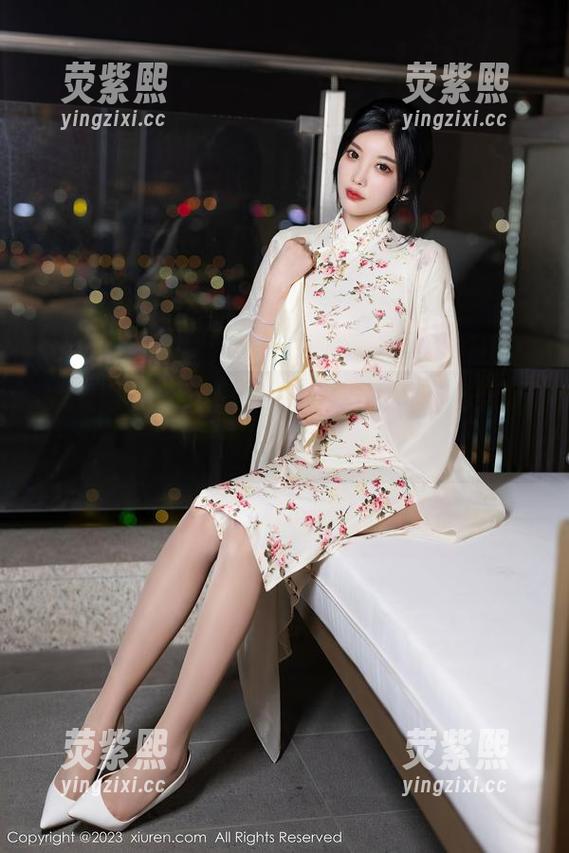 秀人网 - 纯白无圣光？小乔babyb告诉你，原图才是硬道理