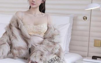 秀人网 – 随意、舒适又无圣光的小泡芙winna美腿合集，快来加入这段腿的旅程！