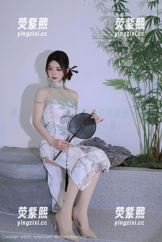 秀人网 - 王俪丁小宝贝的红裙没圣光但很惹眼，这合集值得一看。