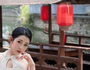 秀人网 – 高清制服，随时下载，美桃酱的校园情怀，说不清的懵懂感