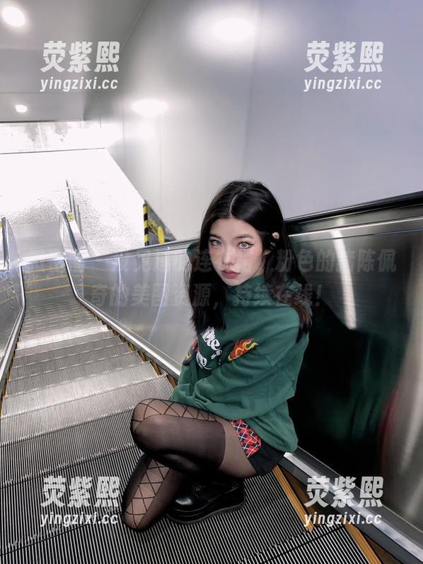 微密圈 - 没见过的连衣裙，粉色的猪陈佩奇的美图资源，持续在线！