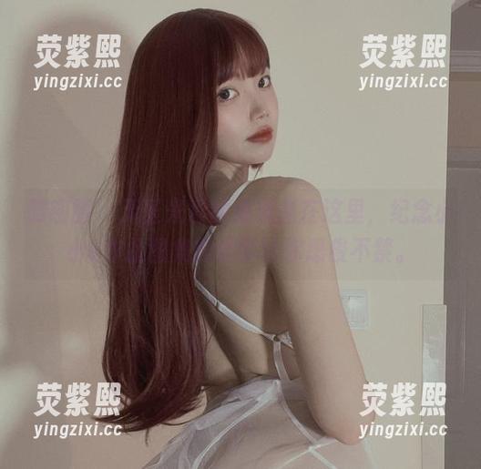 微密圈 - 无圣光彩的童颜兔在这里，纪念小小v作品图集的趣事让你忍俊不禁。